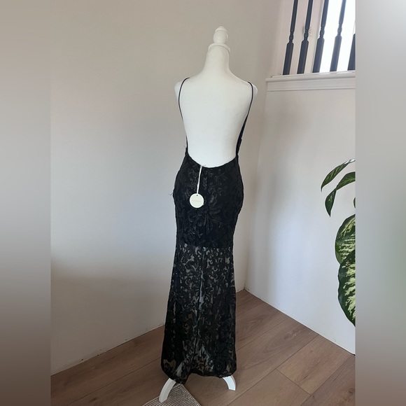 Luzzel Black Dress Size M - Picture 2 of 3